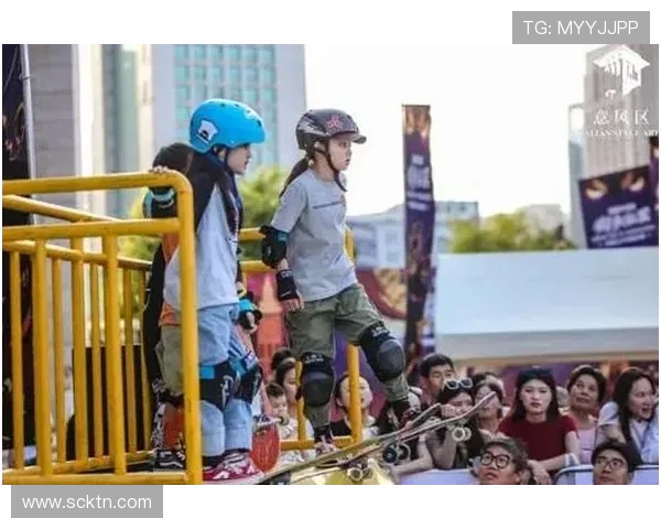 重庆滑板队揭秘：激情与挑战交织的滑板文化之旅