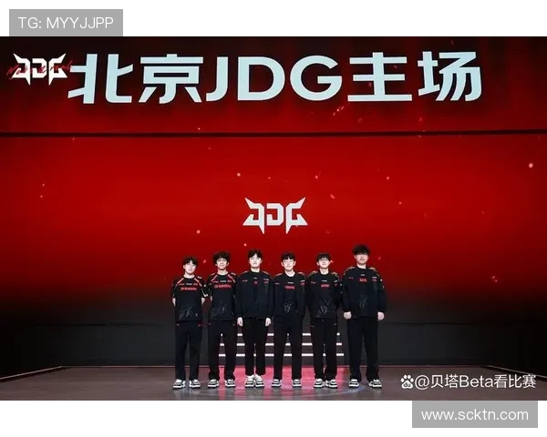 EDG与JDG巅峰对决：谁能在LPL赛场笑到最后，晋级总决赛？